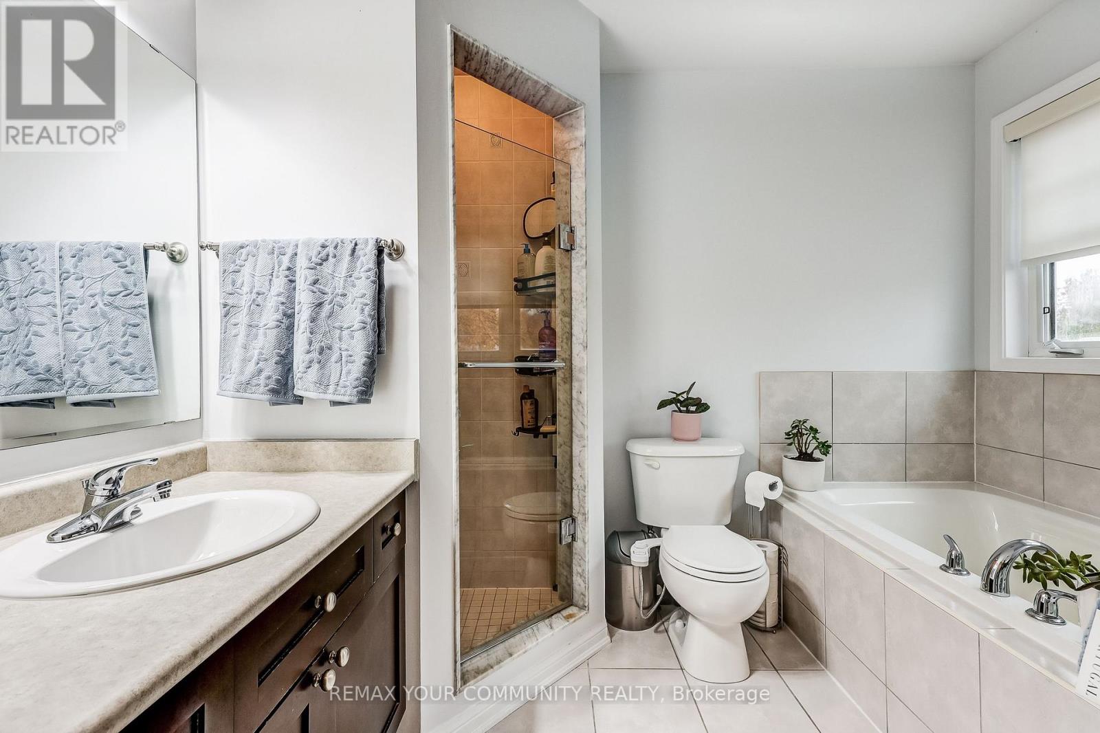 34 Miltrose Crescent, Whitchurch-Stouffville, ON photo 15