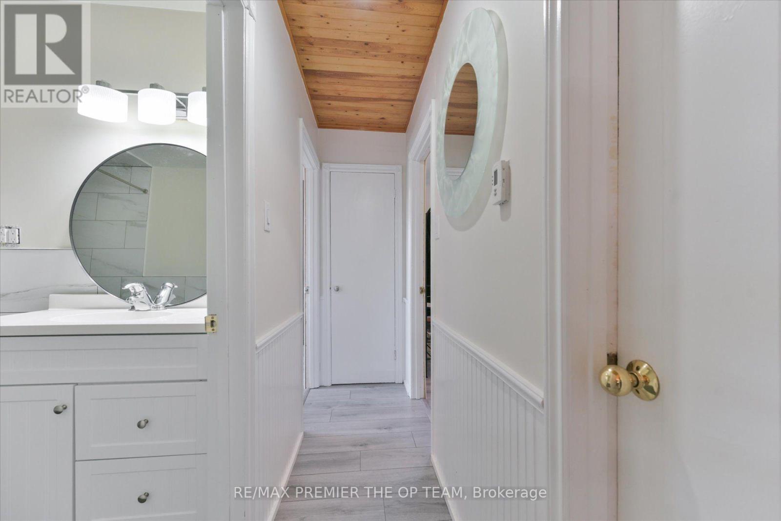 1881 Gilford Road, Innisfil, ON photo 16
