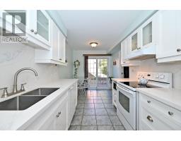 754 Shanahan Boulevard, Newmarket, ON L3X1W6 Photo 12