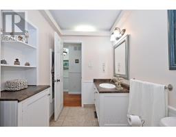 754 Shanahan Boulevard, Newmarket, ON L3X1W6 Photo 33