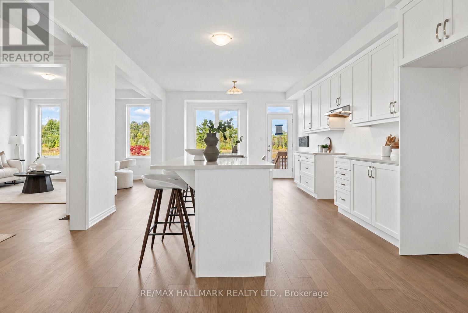 616 Mika Street, Innisfil, ON photo 18