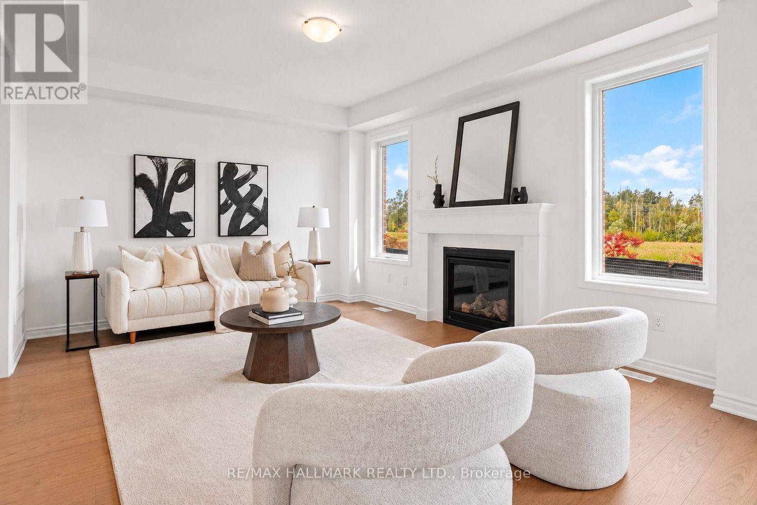 616 MIKA STREET - 22