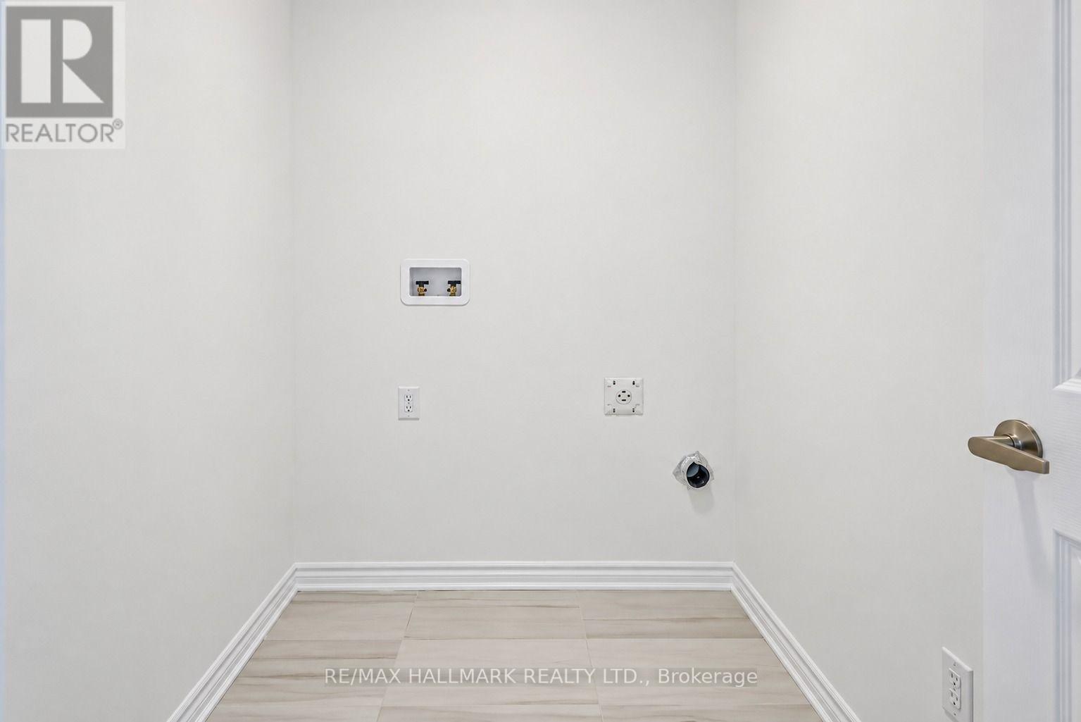 616 MIKA STREET - 44