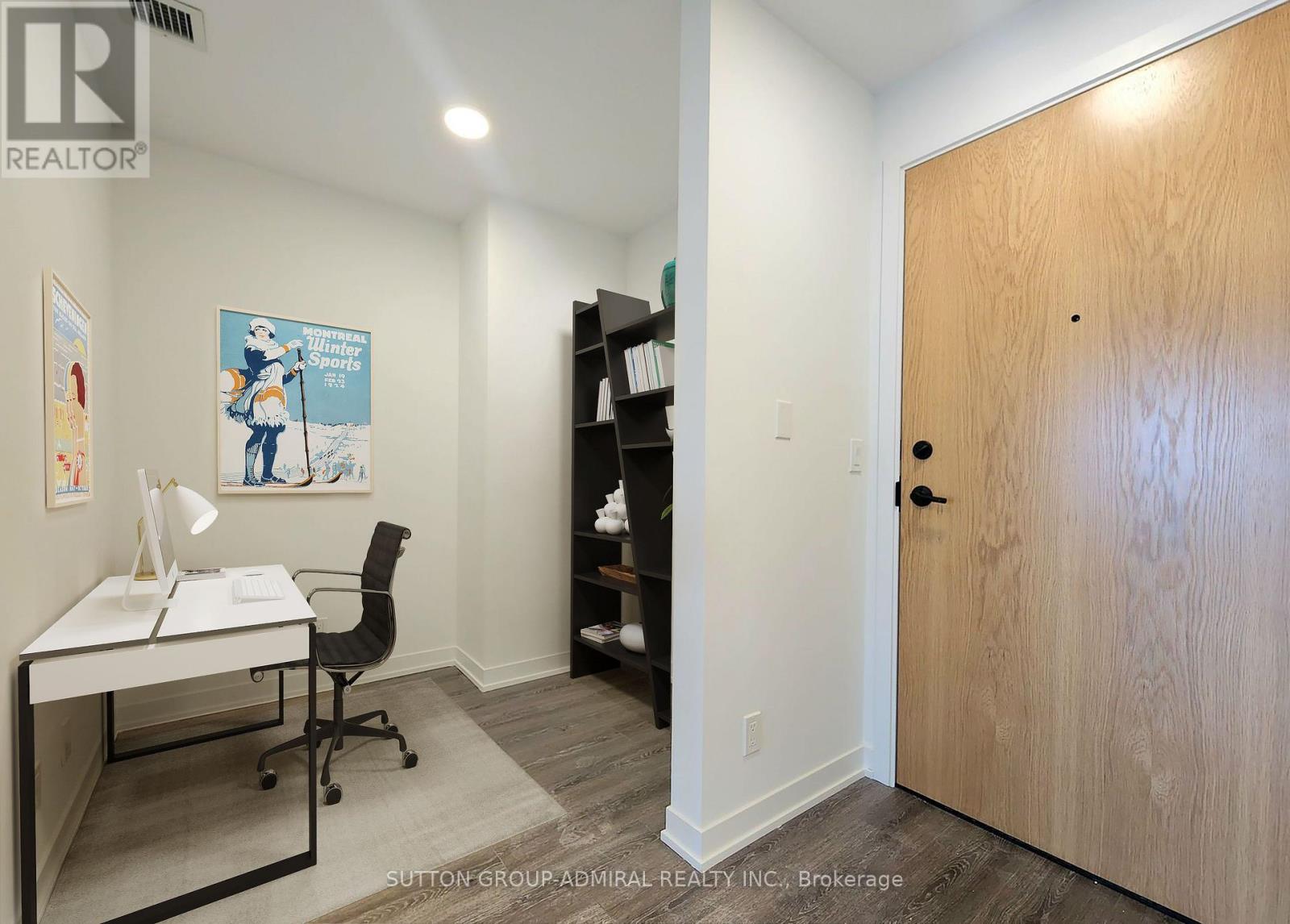 7950 Bathurst St Street — photo 4
