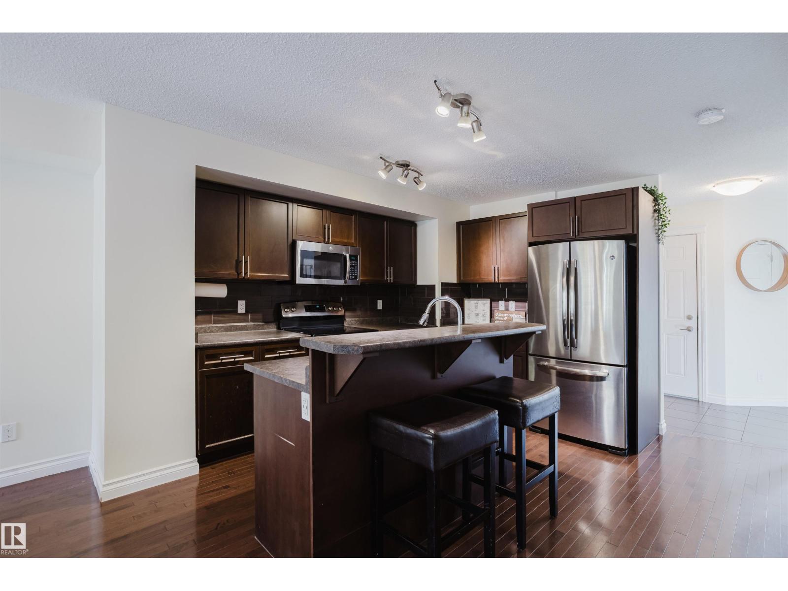 44 HAMILTON CT - 14