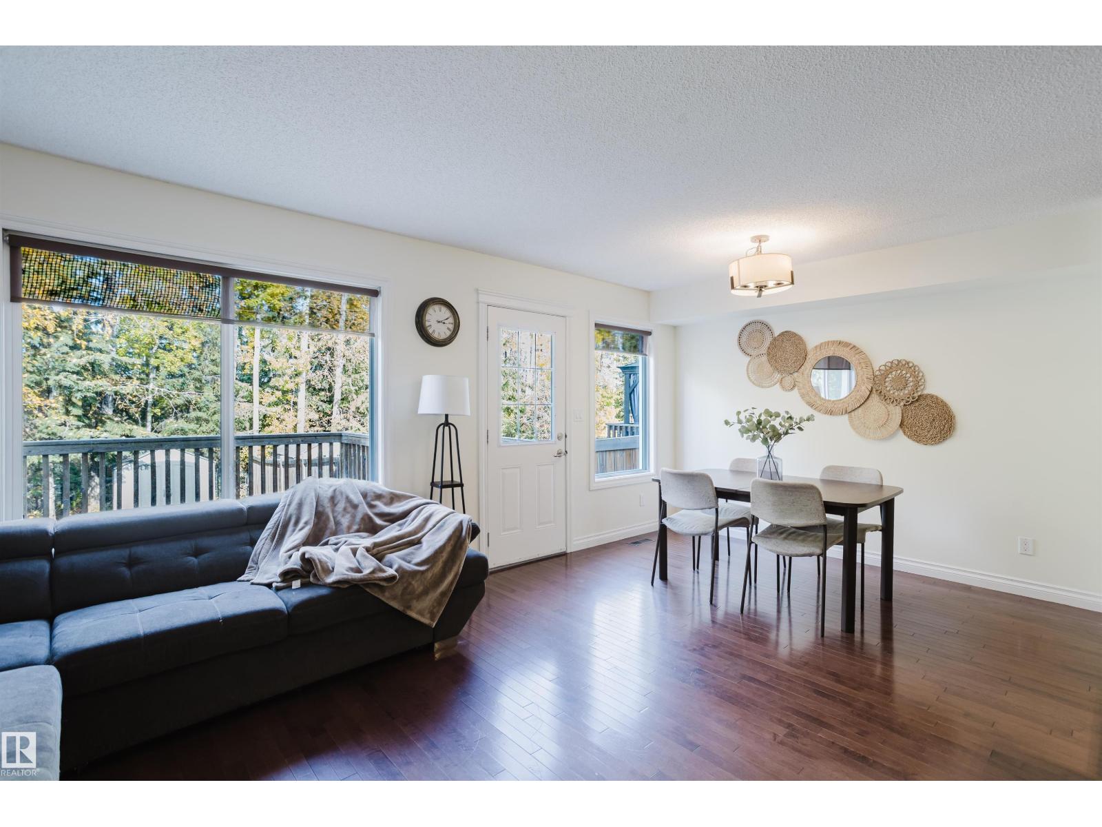 44 HAMILTON CT - 26