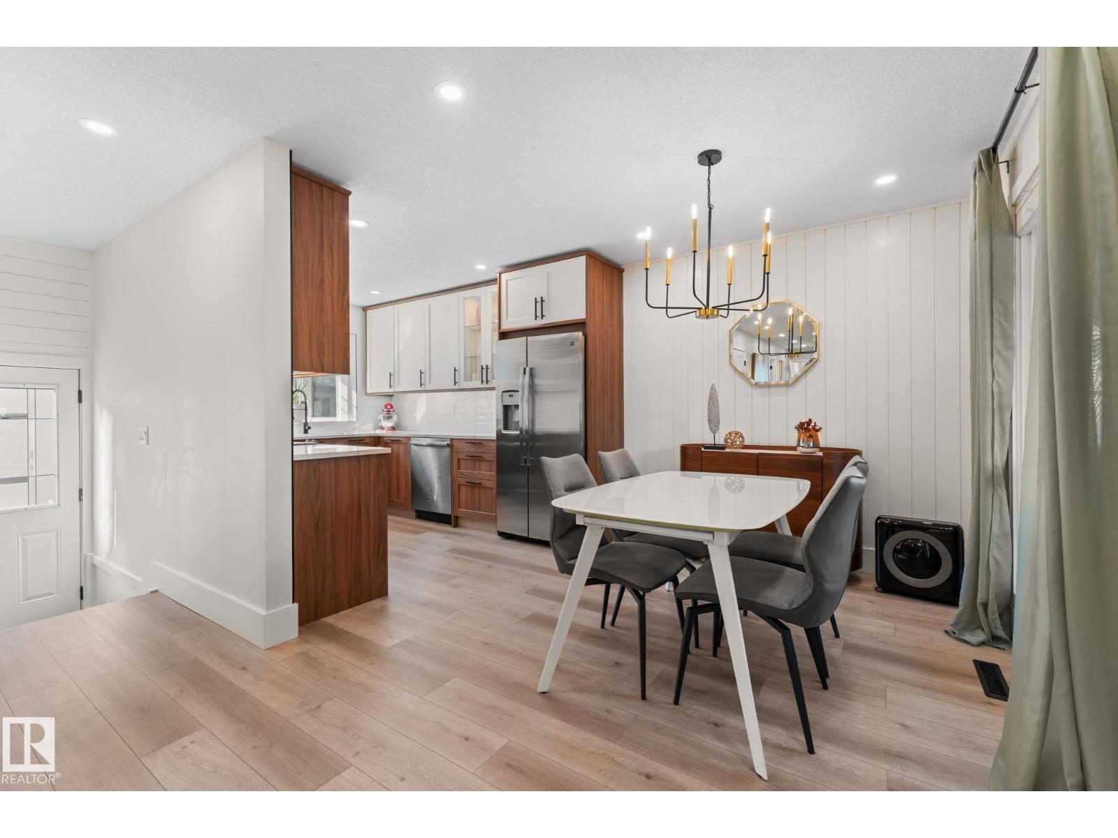 4032 121 ST NW - 10