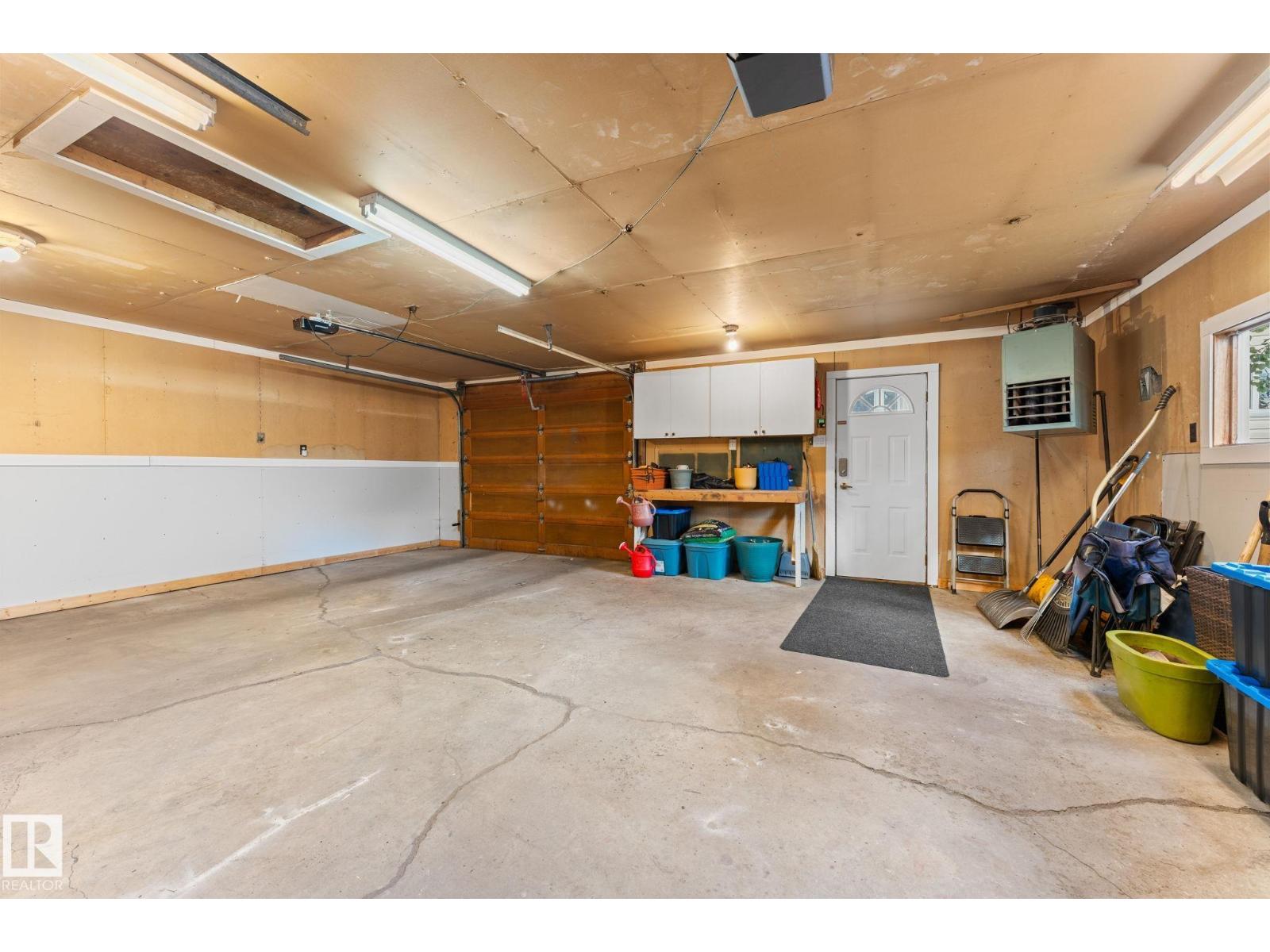 4032 121 ST NW - 61