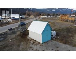 1310 Trans Canada Highway, Sicamous, BC V0E2V0 Photo 10