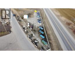 1310 Trans Canada Highway, Sicamous, BC V0E2V0 Photo 7