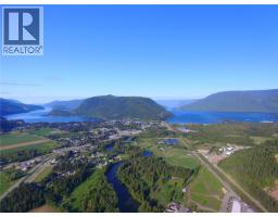 1310 Trans Canada Highway, Sicamous, BC V0E2V0 Photo 21