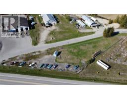 1310 Trans Canada Highway, Sicamous, BC V0E2V0 Photo 15