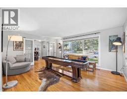 311 Glamorgan Crescent SW - photo 5