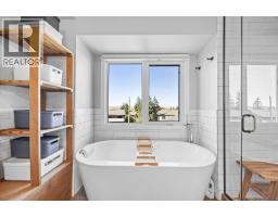 311 Glamorgan Crescent SW - photo 32