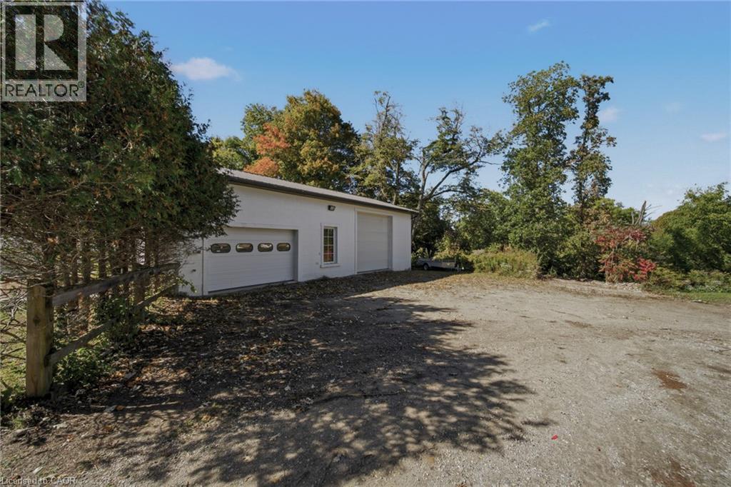 16 Kraft Drive — photo 33