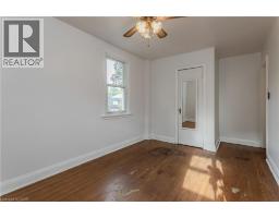 2104 Emerald Crescent, Burlington, ON L7R1N3 Photo 21
