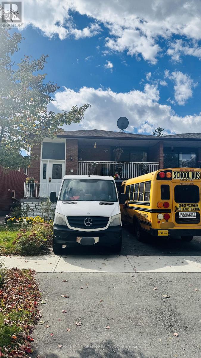 18 Curtis Drive, Brampton, ON