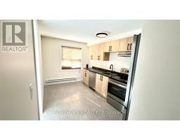 4 - 3717 Lakeshore Boulevard W, Toronto, ON M8W1P8 Photo 7
