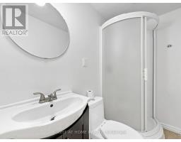 5817 Whitehorn Avenue, Mississauga, ON L5V2W6 Photo 36