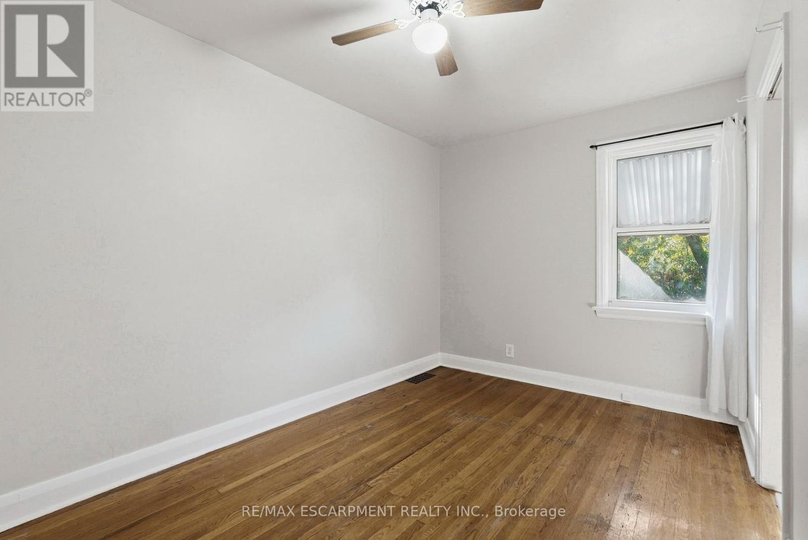 7 SHELDON STREET - 22