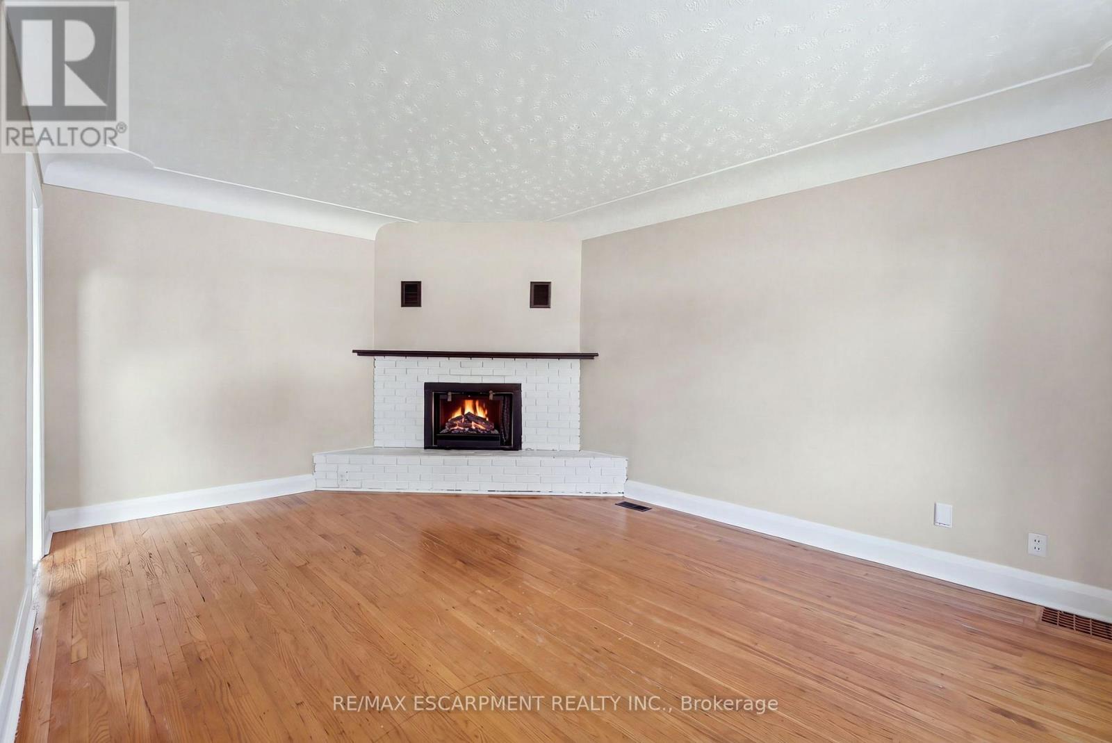 7 SHELDON STREET - 6