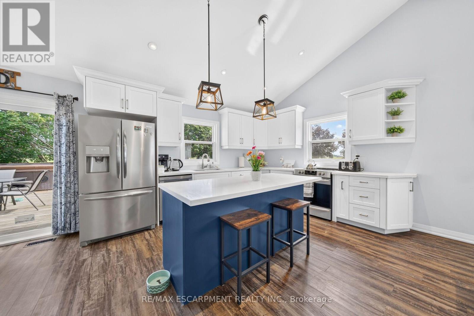967 4th Line, Haldimand, ON photo 11