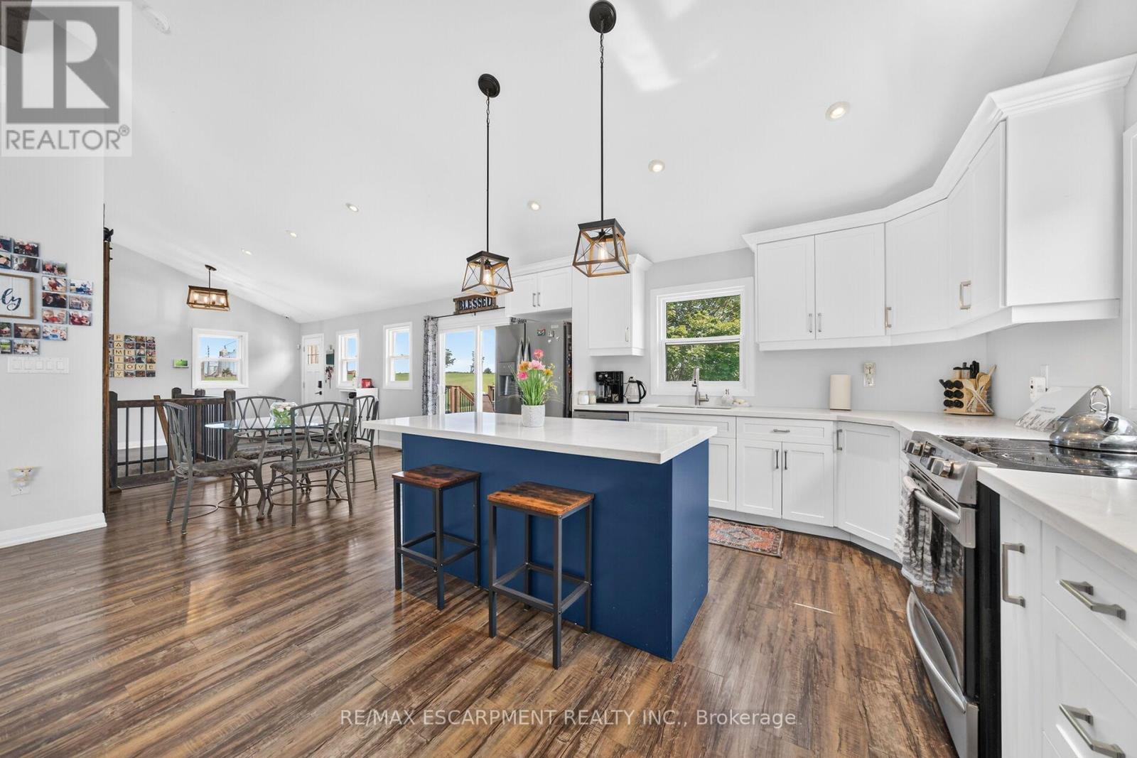 967 4th Line, Haldimand, ON photo 13