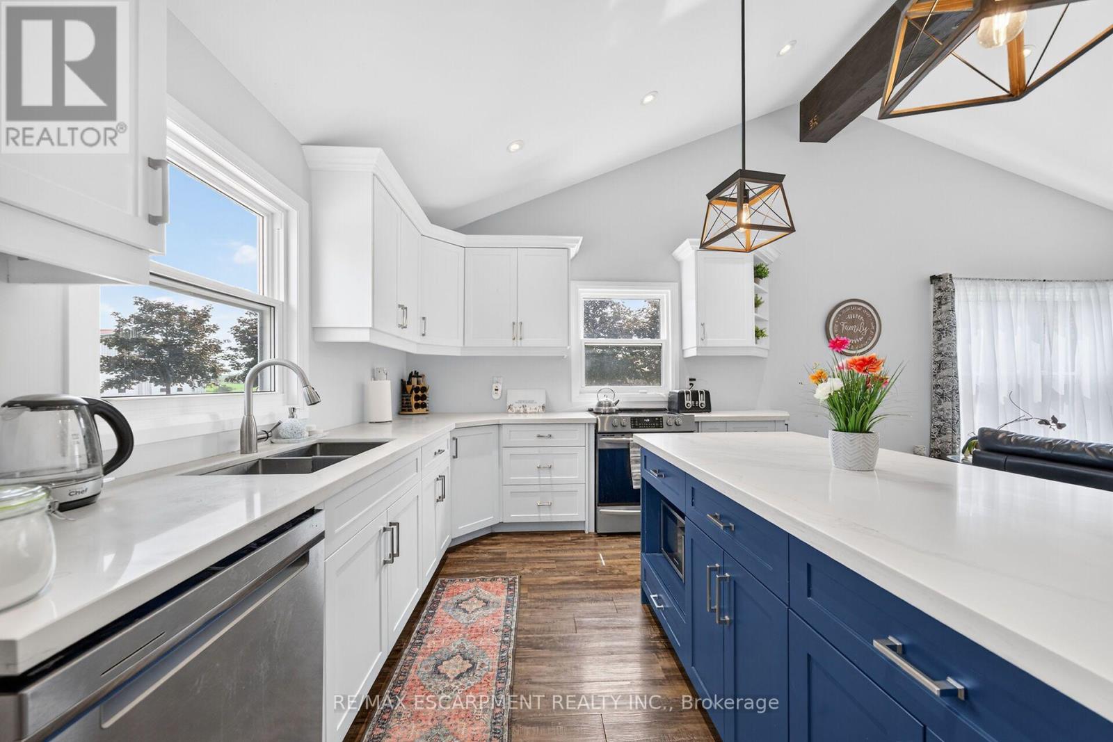 967 4th Line, Haldimand, ON photo 15