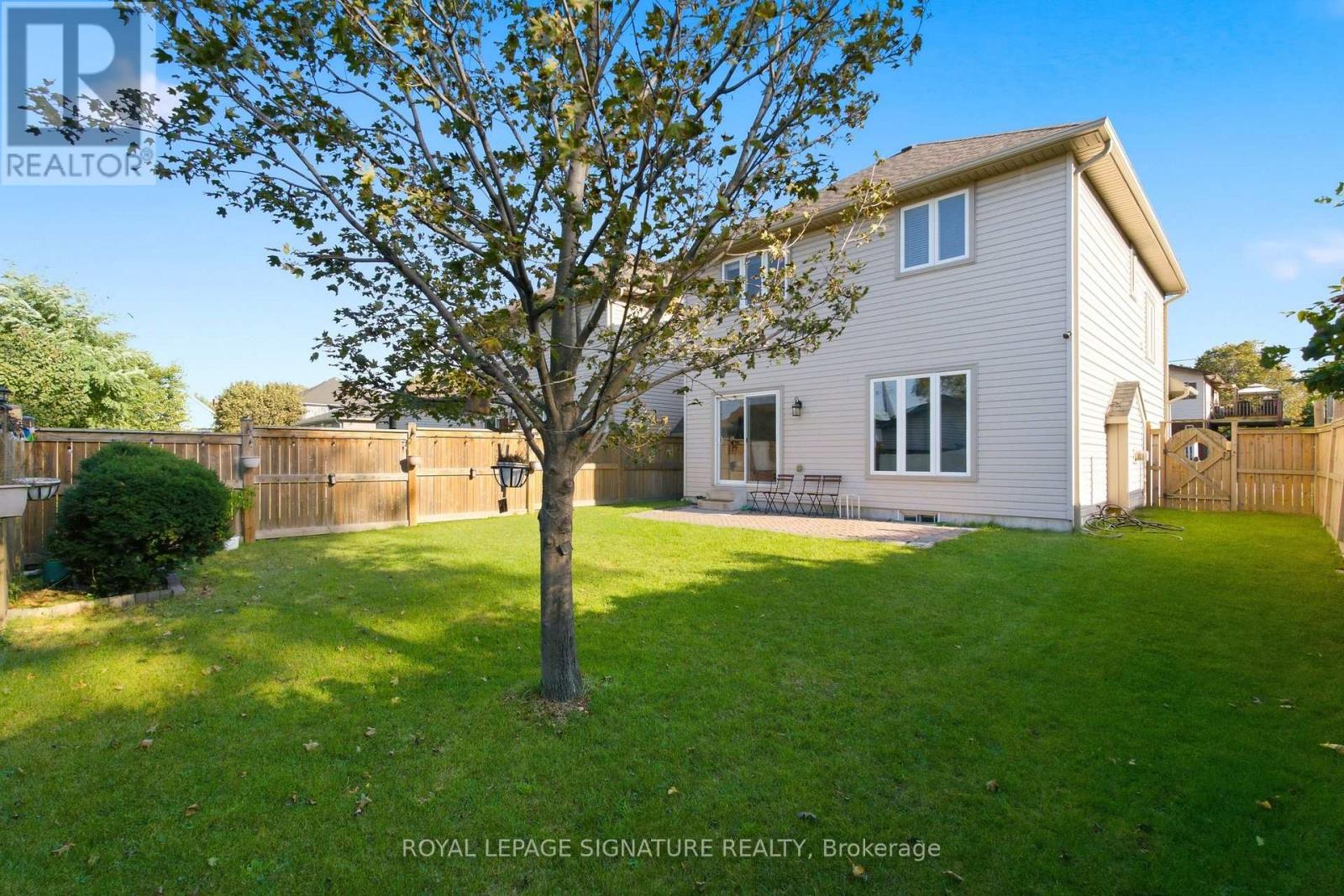 17 Lagoon Avenue, Hamilton, ON photo 36
