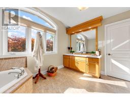 118 Foxridge Drive, Hamilton, ON L9G5B9 Photo 33