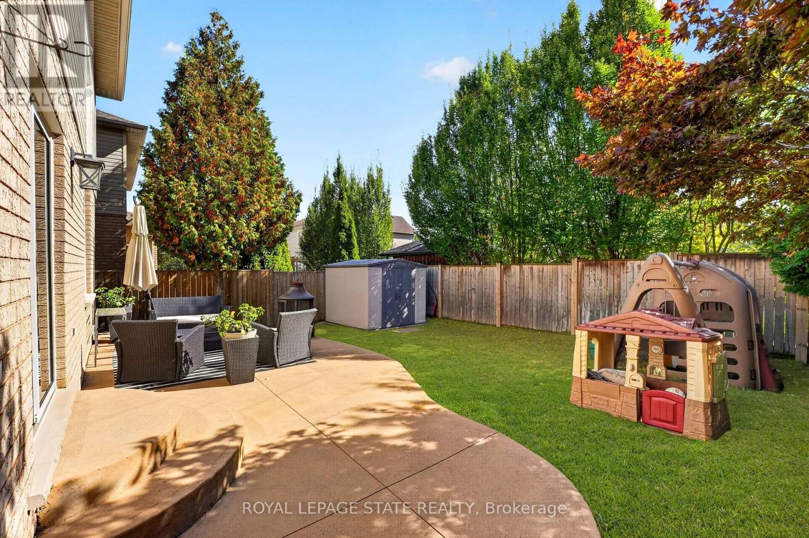 28 HOLKHAM AVENUE - 42