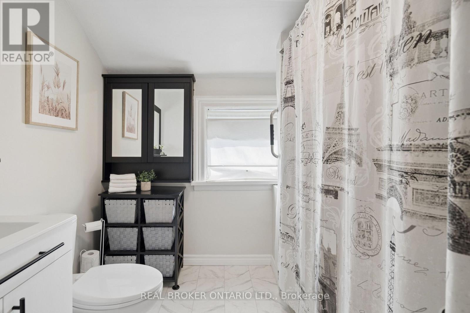 324 DALY STREET - 34