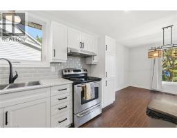 Foyer - 1072 Quinton Road, London, ON N6H4R1 Photo 15