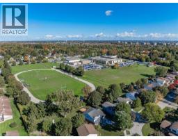1072 Quinton Road, London, ON N6H4R1 Photo 47