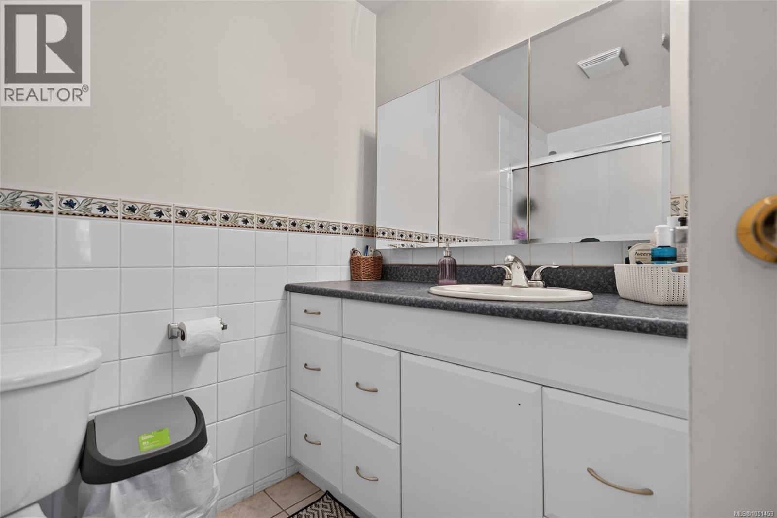 #407 175 Centennial Dr - 25