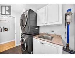 8, 4718 62 Street, Stettler, AB T4K1L3 Photo 22