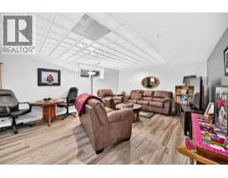 8, 4718 62 Street, Stettler, AB T4K1L3 Photo 26