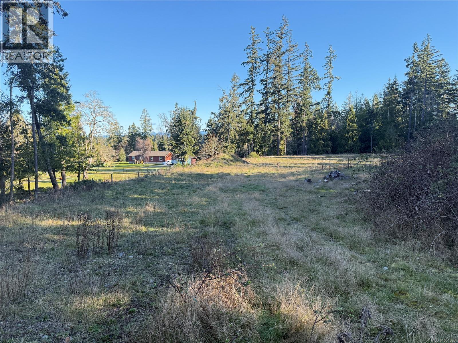 961 Island Hwy E, Parksville - Image 1