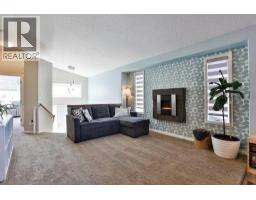 635 Aberdeen Crescent W - photo 3
