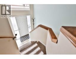 635 Aberdeen Crescent W - photo 11