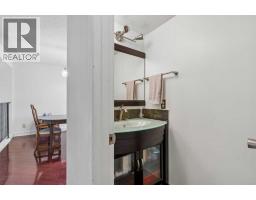 25, 1011 Canterbury Drive SW - photo 14