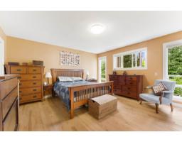 2215 153a Street, Surrey, BC V4A4R4 Photo 14
