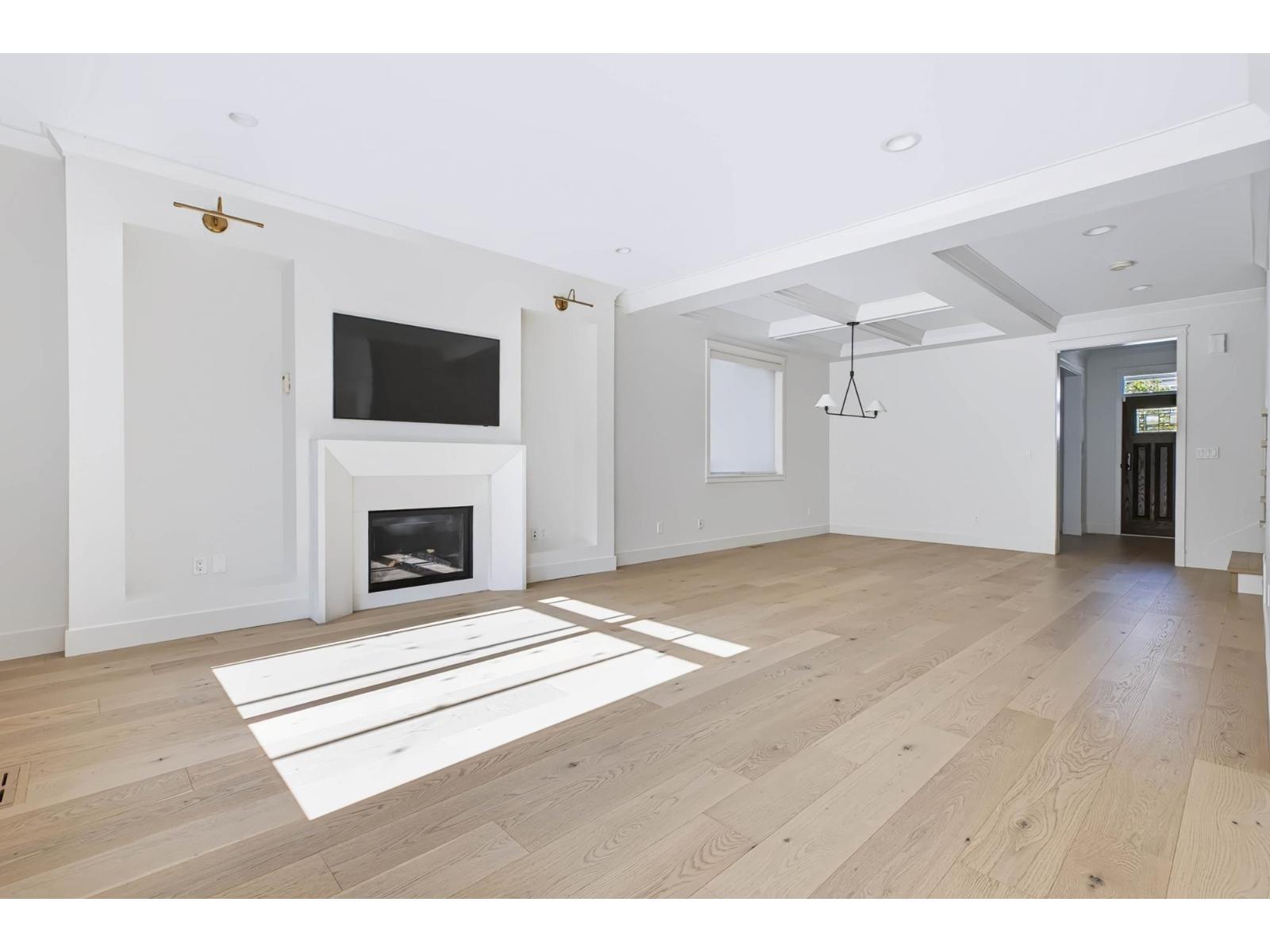 17294 0B AVENUE, Surrey