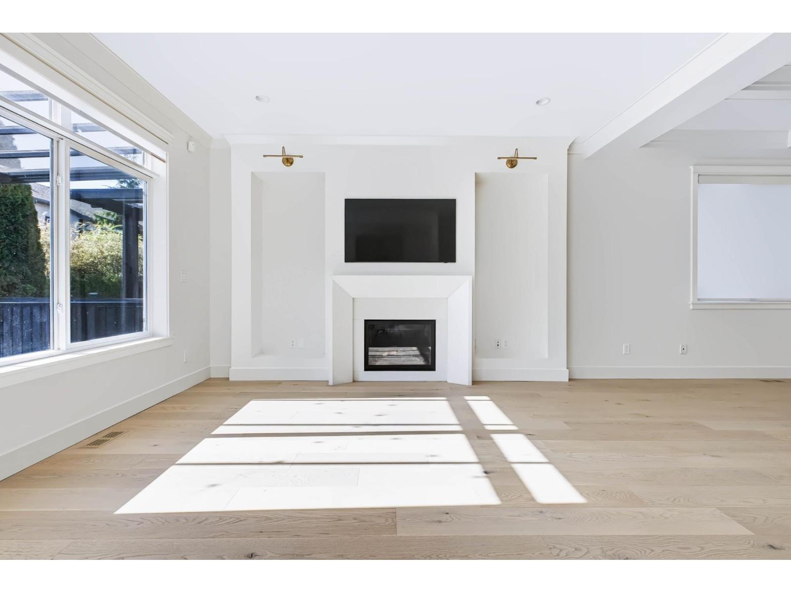17294 0B AVENUE, Surrey