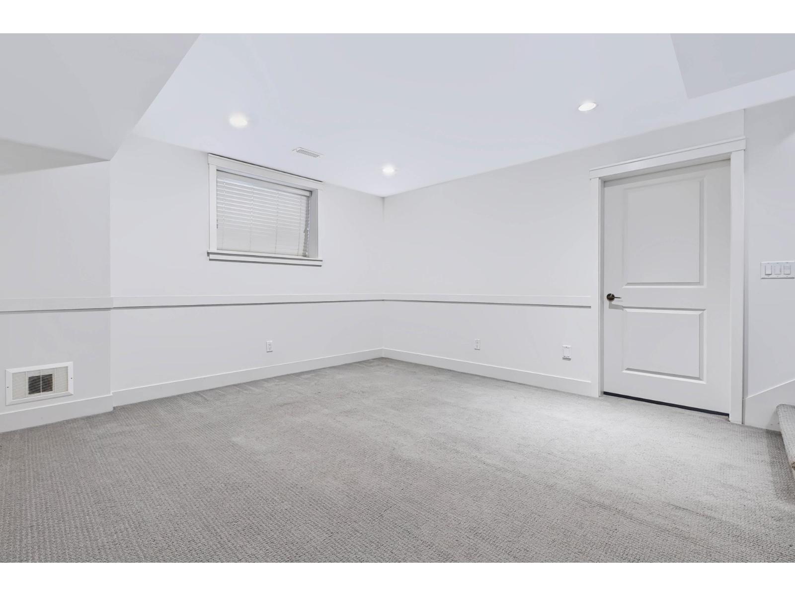17294 0B AVENUE, Surrey