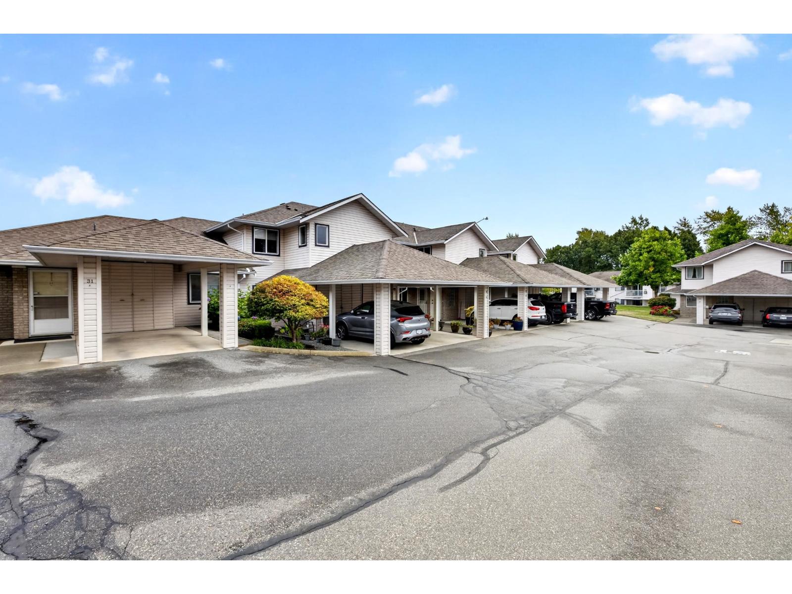 33 15020 66A AVENUE, Surrey
