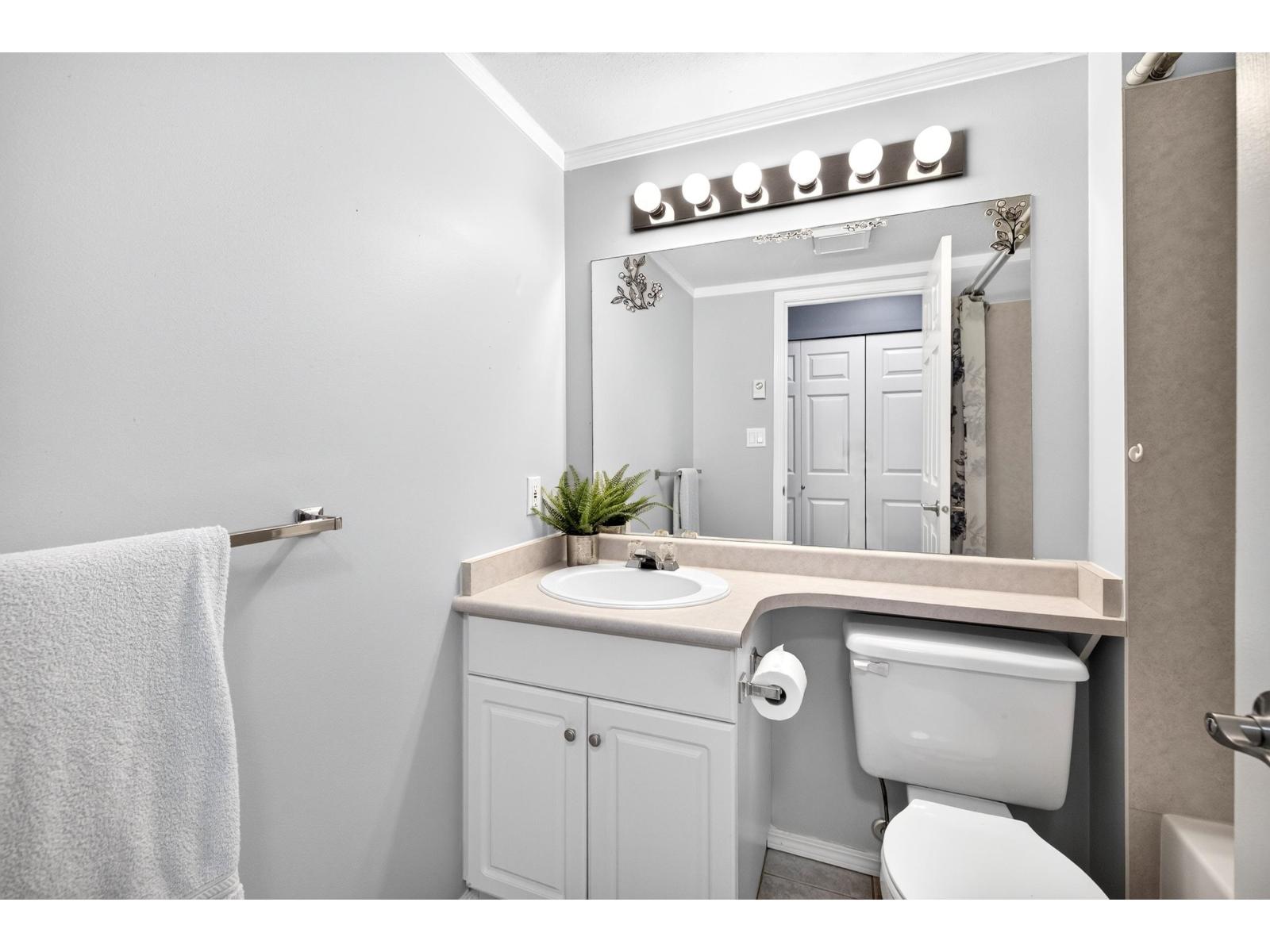 33 15020 66A AVENUE, Surrey