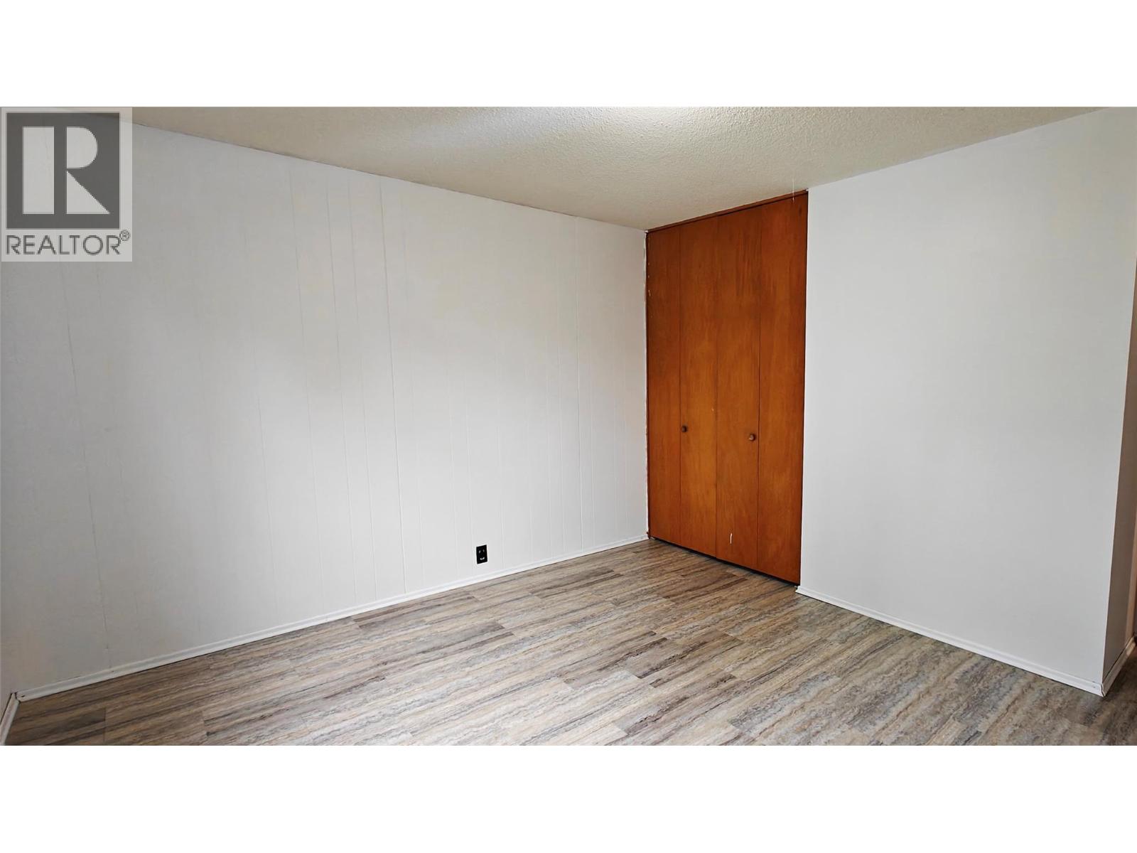 610 7th Avenue, Montrose