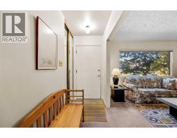 41 Haddock Road SW - photo 2