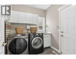 66 Sienna Park Terrace SW - photo 17